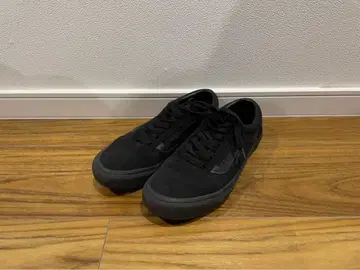 Vans 블랙 스웨이드 스니커즈