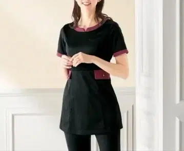 인피르미에르 플랩 포켓 스트레치 튜닉