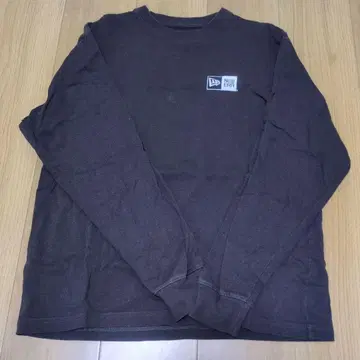 NEW ERA 오버 사이즈 긴팔 티셔츠