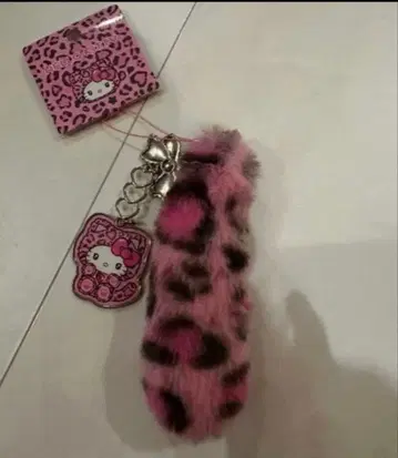 산리오 키티 스트랩 갸루 고양이