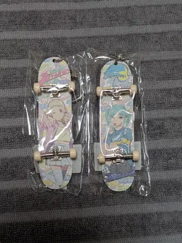 러브 라이브 슈퍼스타 스케이트보드 키링 오니즈카 나츠미 후유마리