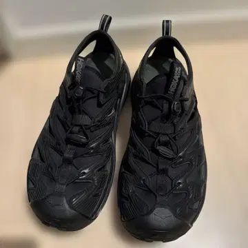 호카 오네오네 스포츠 샌들 28cm