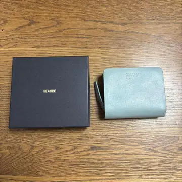 마가렛호웰 접이식 지갑