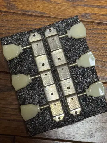 레어! 크루슨 디럭스 키이스톤 3연 페그 J-45 J-50