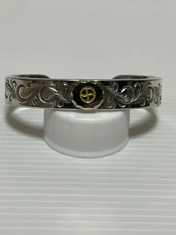 인그레이빙 장식 실버 뱅글