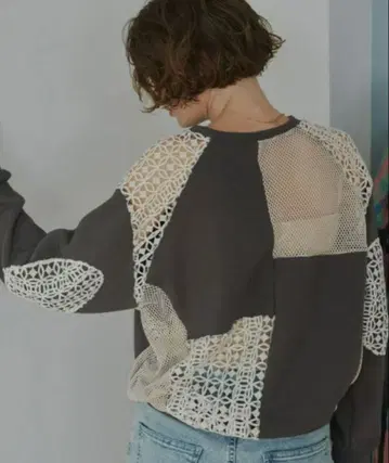 유니티지 레이스 패치워크 맨투맨