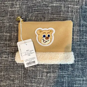 [ 새상품 미사용 ] 러브러리 바이 페이 올드 테디 와펜 보아 파우치