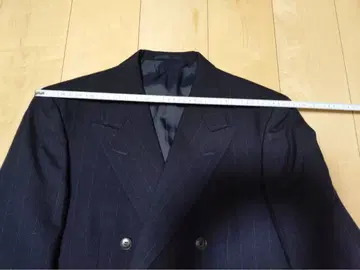 다크 네이비 온워드 카시야마 네이비 더블 브레스트 비즈니스 정장
