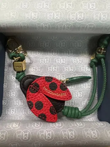 MAISONdeSABRE 가든버그 참