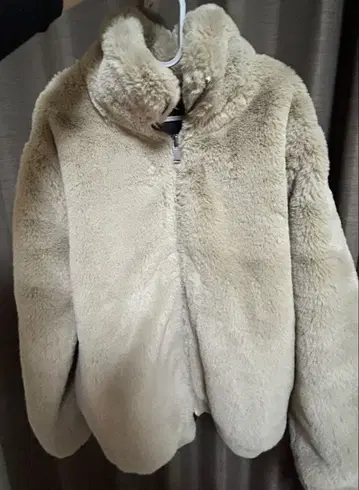 ZARA 베이지 플리스 자켓