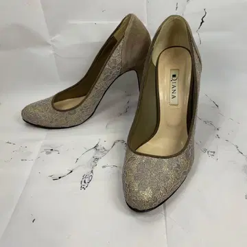 다이애나 레이스 x 스웨이드 베이지 24cm 결혼식 포멀