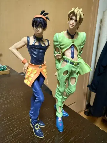 죠죠의 기묘한 모험 피규어 2체 세트 나란차 후고