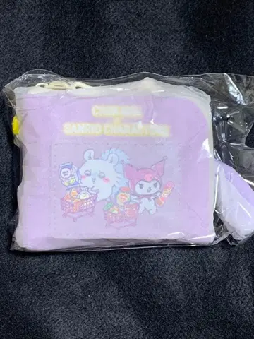 치이카와 x 산리오 콜라보 컴팩트 지갑 모몽가