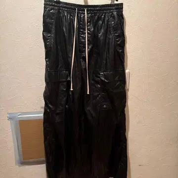 DankeSchon 단케쇤 LHP 별주 코팅 카고 팬츠