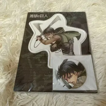 진격의 거인 헥사라이드 리바이 아크릴 스탠드 캔 배지 세트 Levi