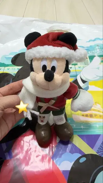 미키 크리스마스 바 2025