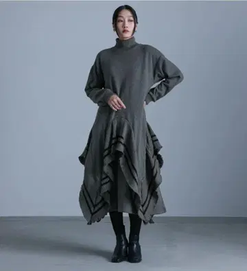 오샤레 워커 드레이프 원피스