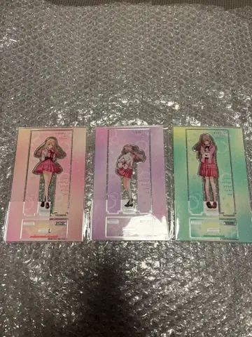 그 비스크 돌은 사랑을 한다 아크릴 스탠드 3종 묶음 판매