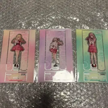 그 비스크 돌은 사랑을 한다 아크릴 스탠드 3종 묶음 판매