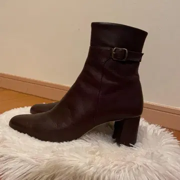 다이애나 숏부츠 DIANA 브라운 23.5 청키힐