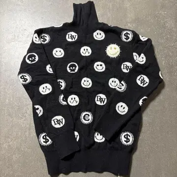 Dance With Dragon 댄스위드드래곤 터틀넥 니트