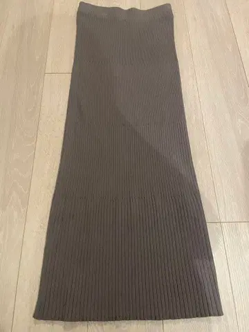 [ NOBLE ] 리브 편직 타이트 스커트 그레이