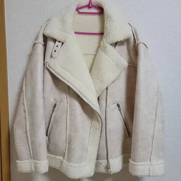 FUN 무스탕 라이더 자켓 아이보리 M 사이즈