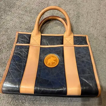 가죽 핸드백 네이비 베이지