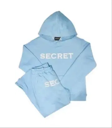 시크릿 셋업 L 사이즈 가격 인하 협상 가능