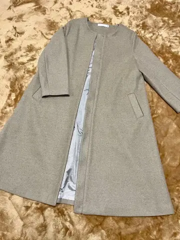 부즈루드 베이지 롱 코트 울 느낌