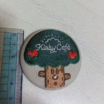 커비 카페 핀 배지