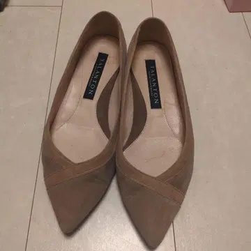 TALANTON 베이지 플랫슈즈 23cm