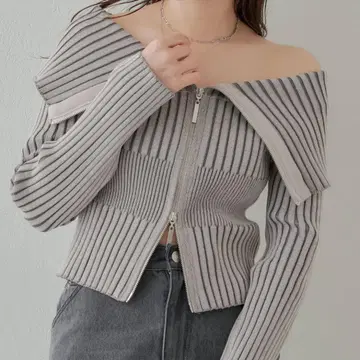 Chico W 지퍼 오프숄더 자카드 니트 그레이