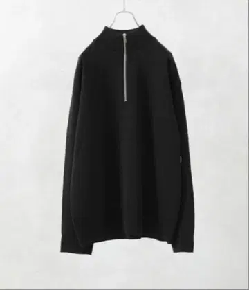 UNITED TOKYO 풀오버 하프 지퍼 니트