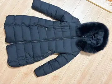 La Mode 블랙 다운 자켓 38