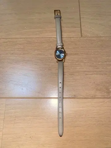 여성용 손목시계 골드 그레이