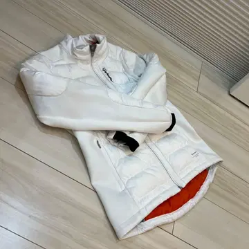 새상품급 반값 이하 하이브리드 플레이 다운 테일러메이드 화이트 사이즈 S