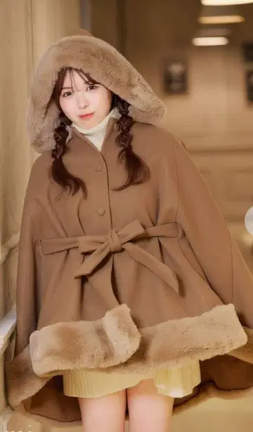 셰리미 퍼 트리밍 후드 부착 판초 코트 사이즈 F 브라운