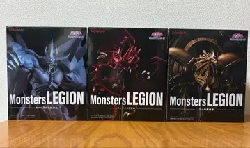 유희왕 피규어 오시리스의 천공룡 라의 익신룡 오벨리스크의 거신병 삼환신