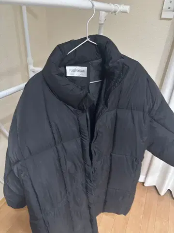 블랙 다운 재킷 오버사이즈