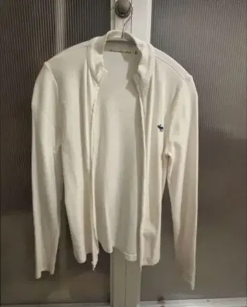 화이트 집업 트레이닝복 abercronbie and fitch