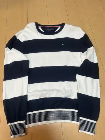 TOMMY HILFIGER 스트라이프 스웨터