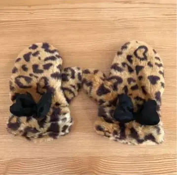 디즈니 레오파드 무늬 장갑