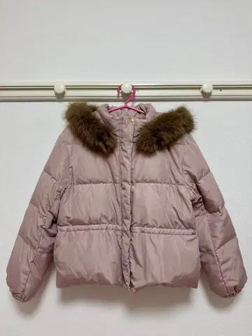 [트란테안] 퍼 달린 숏 다운 자켓 더스티 핑크