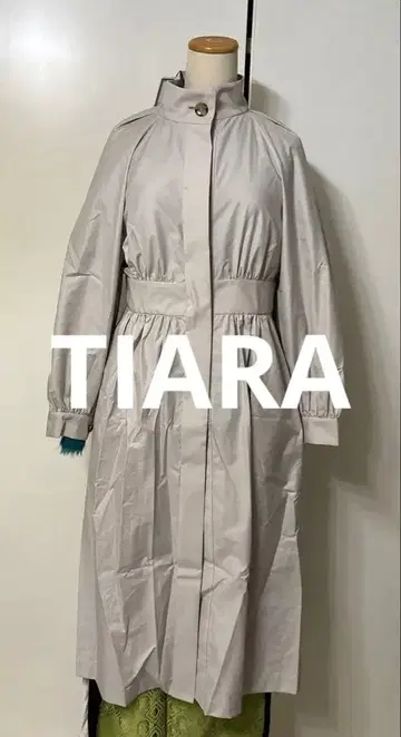 택 포함 새상품 TIARA 개더 코트 정가 38500엔