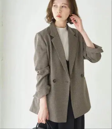 로페피크닉 체크 무늬 자켓