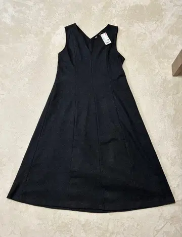 [미사용 새상품] 유니클로 원피스 L 짙은 그레이