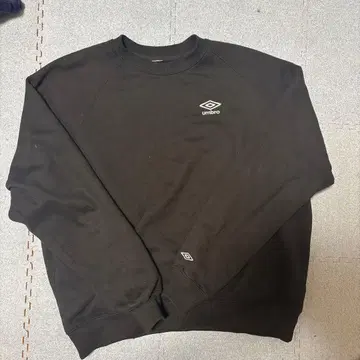 umbro 블랙 스웨트