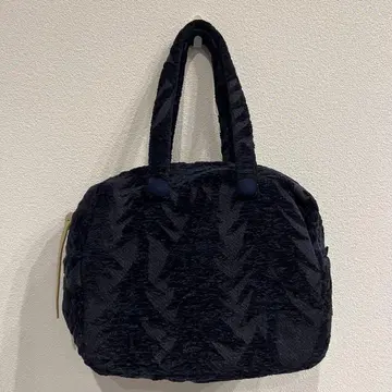 미나 페르호넨 salo 오리건 백