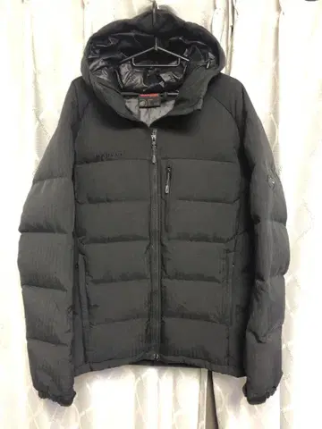 마무트 세락 인 후디드 자켓 아시아 XL 사이즈
